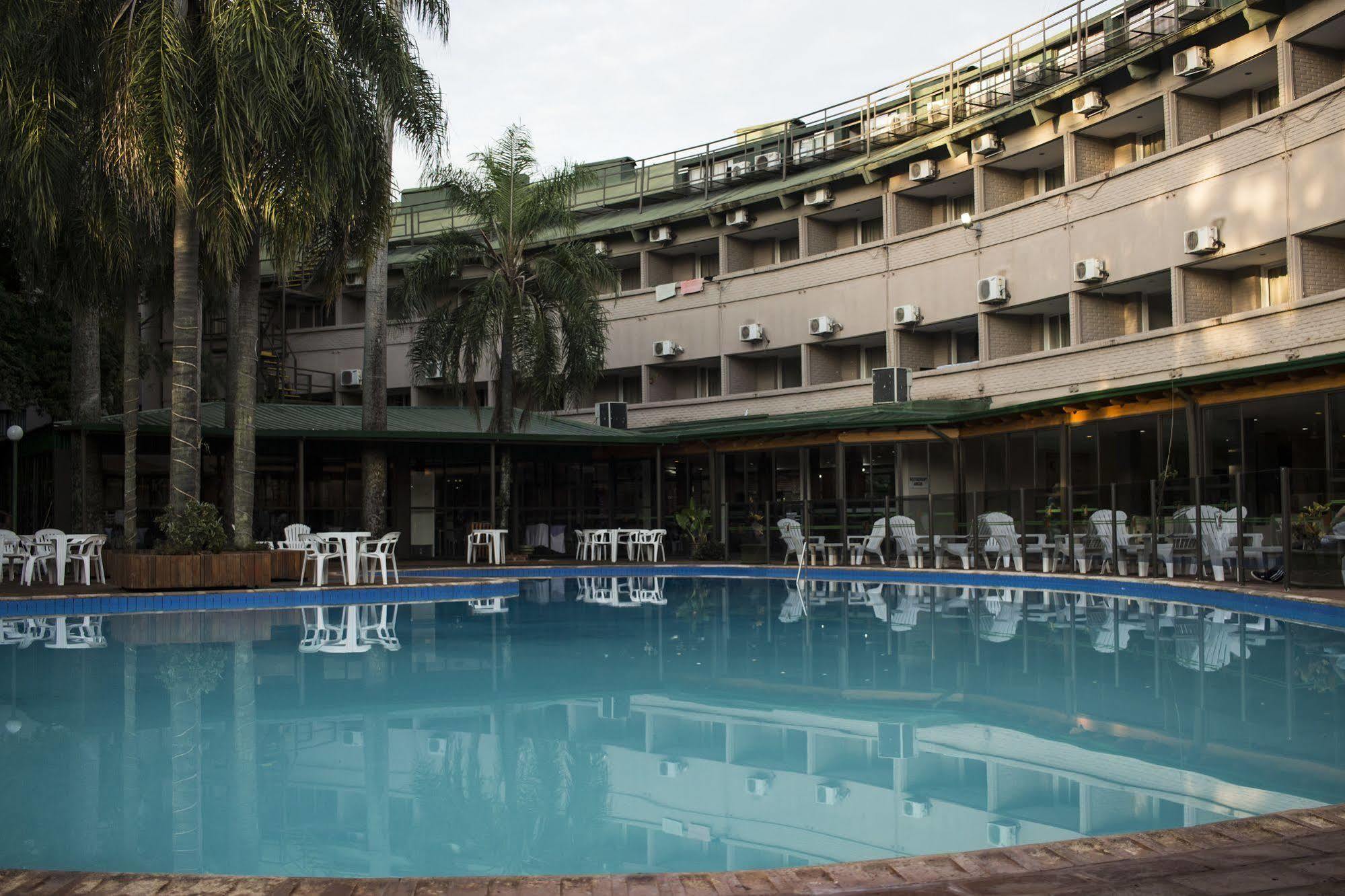 Hotel El Libertador Puerto Iguazú Esterno foto